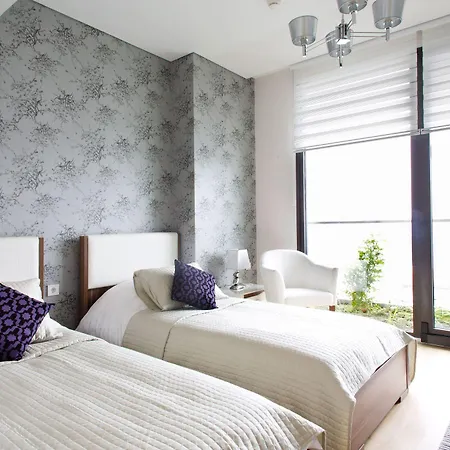 Platform Merter 2* Estambul