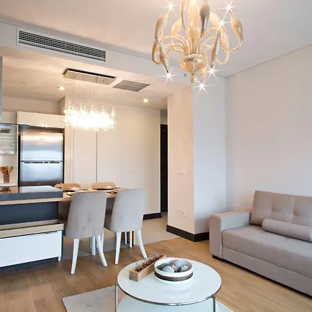 Platform Merter Apartahotel Estambul