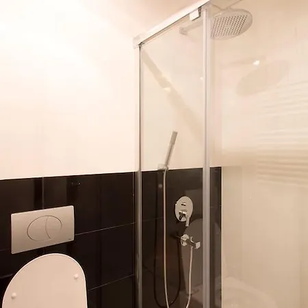 Apartahotel Platform Merter 2*