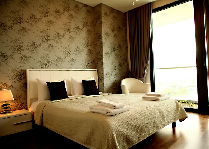 Aparthotel Platform Merter 2*