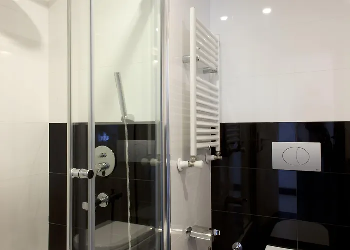 Platform Merter 2* Istanboel