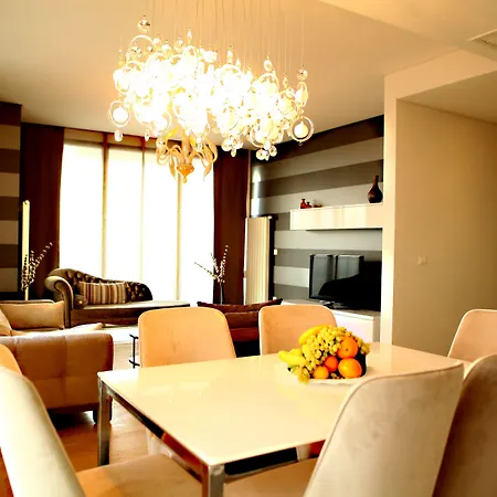 Aparthotel Platform Merter 2*