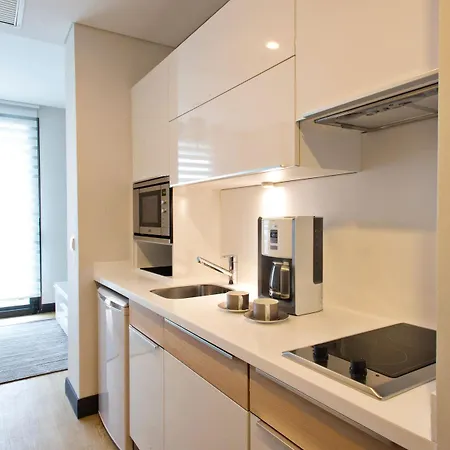 Apart Otel Platform Merter 2*